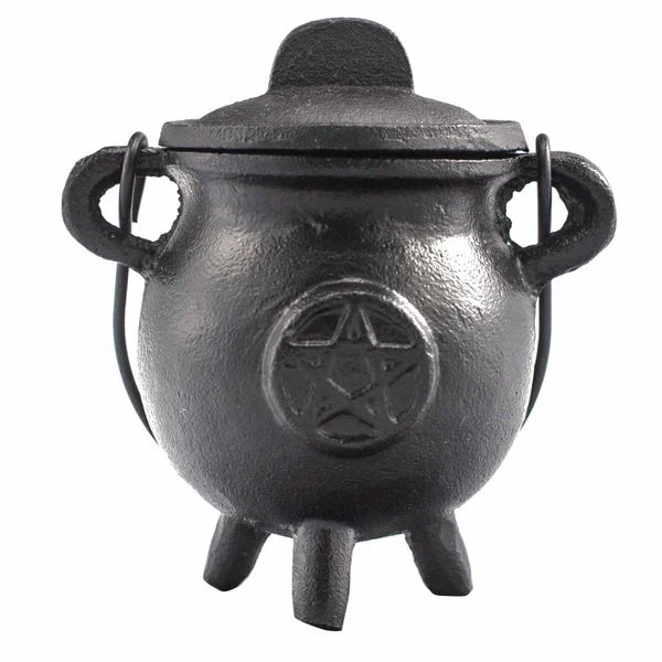 caldeirao-de-ferro-fundido-com-pentagono-2